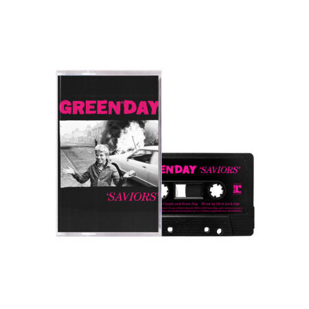 Green day saviors cassette (black, jewel case)